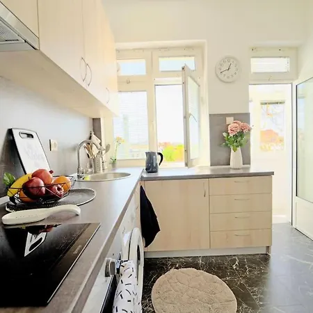 Cozy 1-Bedroom Flat In The Very Center Of Sofia Exterior photo