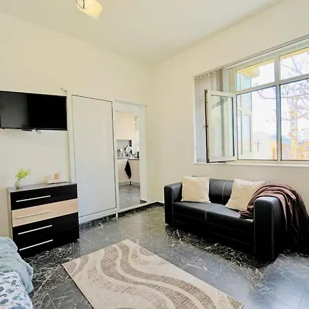 Cozy 1-Bedroom Flat In The Very Center Of Sofia Exterior photo